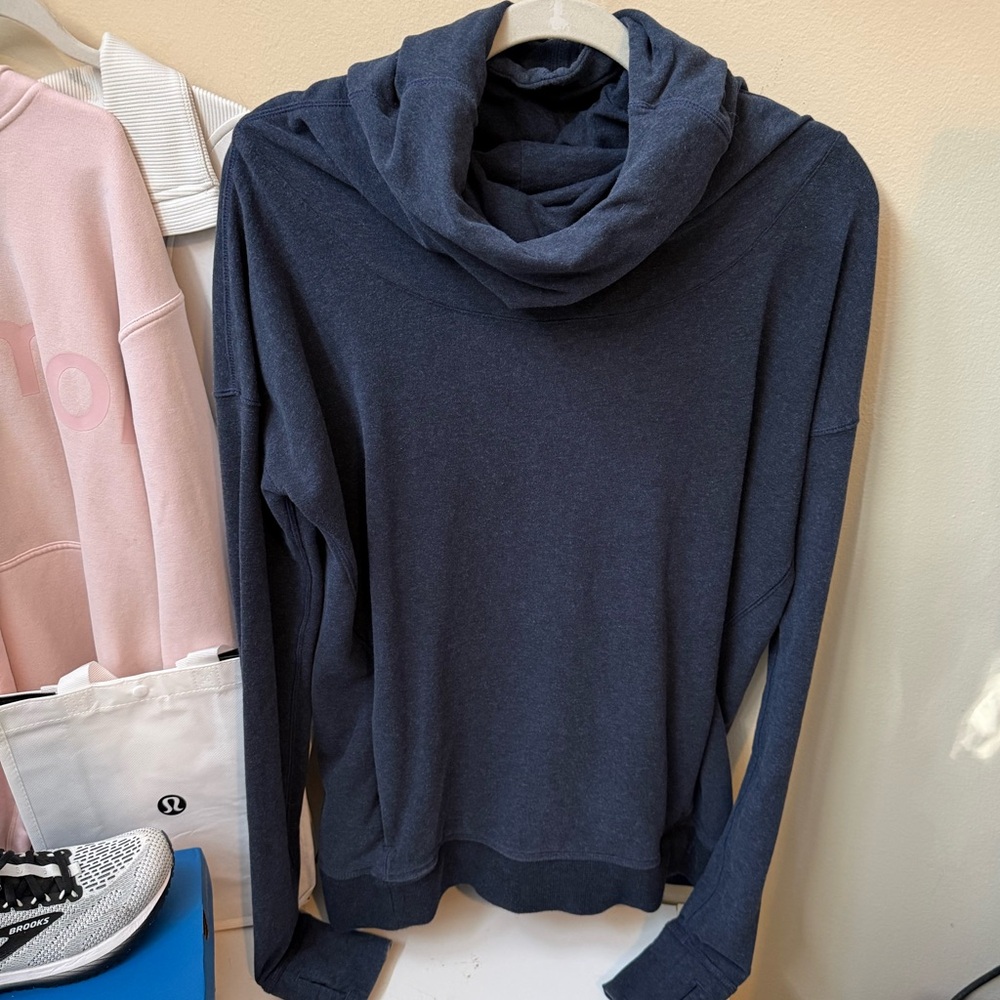 Lululemon Hoodie Stress Less Cowl Turtleneck Navy Blue Long Sleeve Size 8 💎EUC